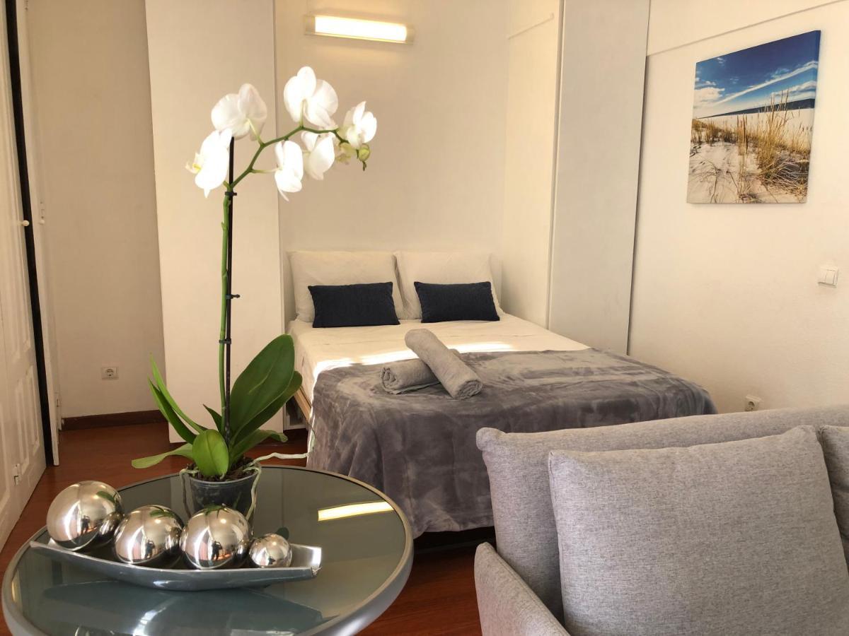 Beach Studio Apartment Фуншал Экстерьер фото